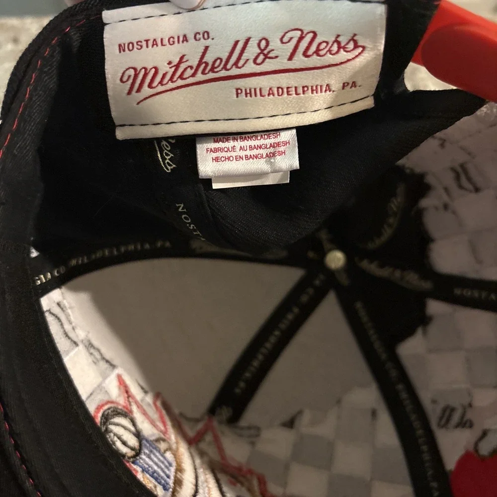 Mitchell & Ness Philadelphia 76ers Checkered Snapback Hat‎ 2018 VGUC